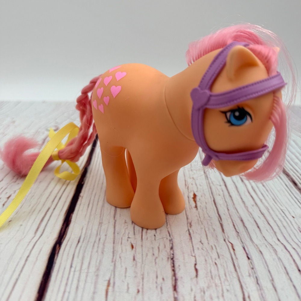 Vintage G1 My Little Pony Peachy Pink Hearts 1982 Hasbro Hong Kong
